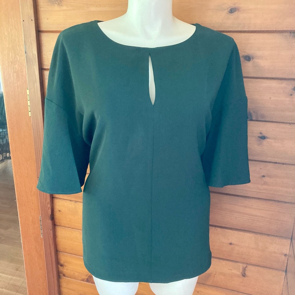 Eloquii Keyhole Tie Back Short Sleeve Blouse